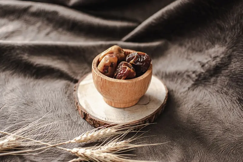 Date Palm Delights: Exploring the Sweet Side of Emirati Culture in Abu Dhabi Markets