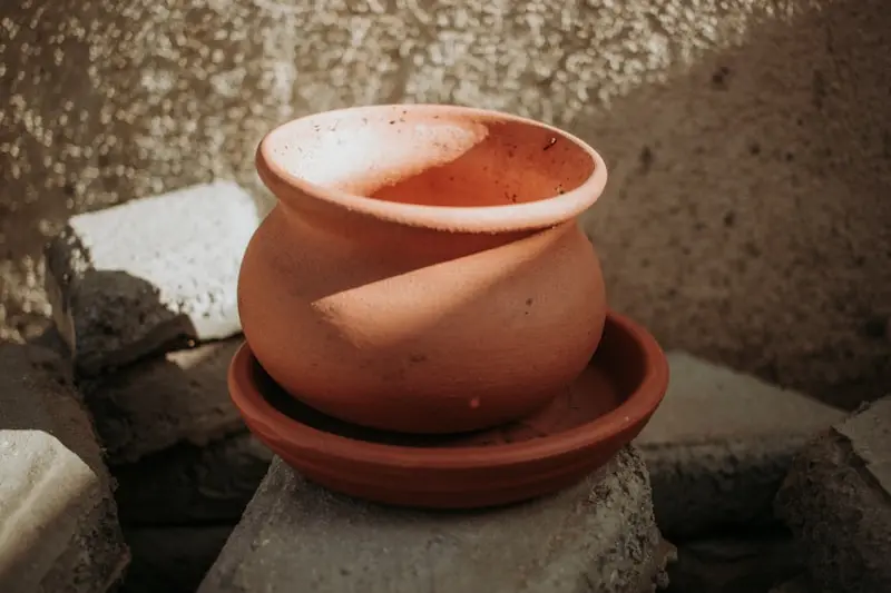 Testi Kebab in Cappadocia: The Clay Pot Tradition and Cave Restaurant Experience